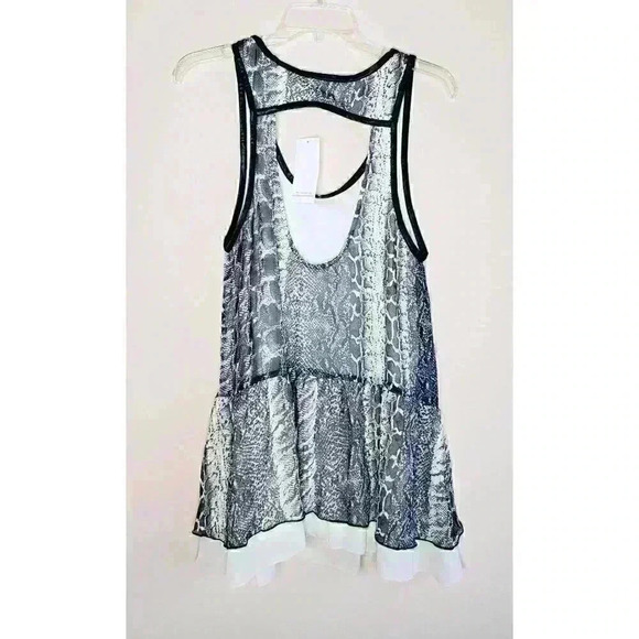 Tobi TURN IT LOOSE DRESS IN CREAM & BLACK snakeskin print sz small - Picture 3 of 12